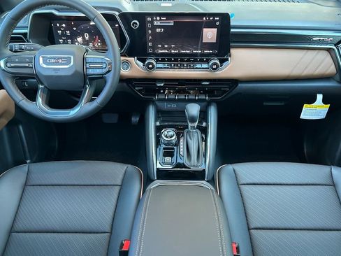 New 2026 GMC Canyon AT4 w/ Technology Plus Package AWD/4WD image 11