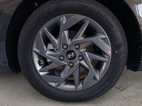 New 2026 Hyundai Elantra Blue image 14