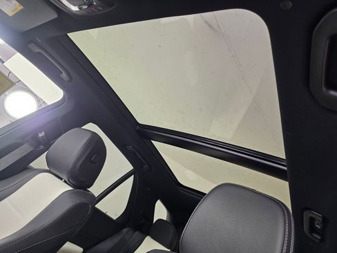 New 2026 Mercedes-Benz GLE 580 4MATIC image 9