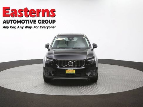 Used 2023 Volvo XC40 B5 Plus AWD/4WD image 53