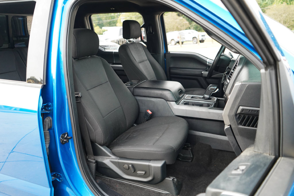 Used 2020 Ford F150 XLT w/ Equipment Group 302A Luxury AWD/4WD image 13