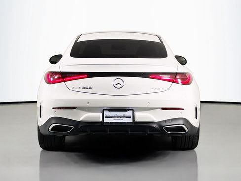 Used 2024 Mercedes-Benz CLE 300 4MATIC Coupe image 5