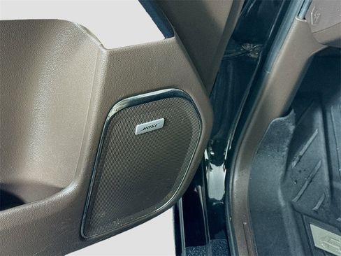 Used 2017 GMC Sierra 1500 SLT image 13