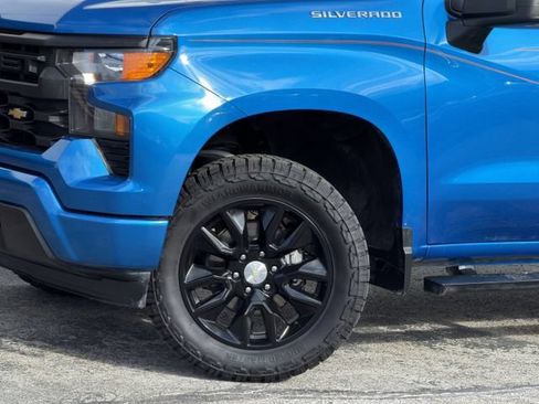 Used 2022 Chevrolet Silverado 1500 Custom RWD image 12