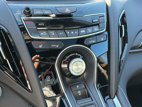 New 2026 Acura RDX SH-AWD image 17