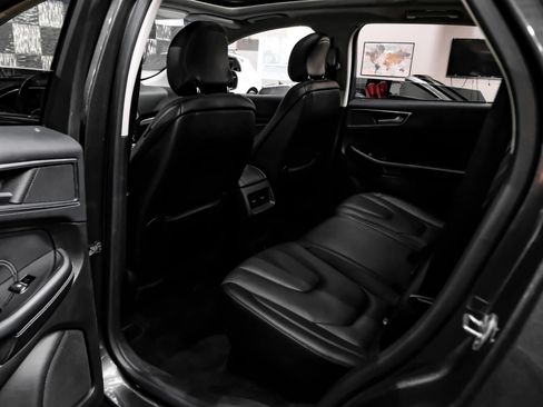 Used 2017 Ford Edge Titanium w/ Equipment Group 301A FWD image 48