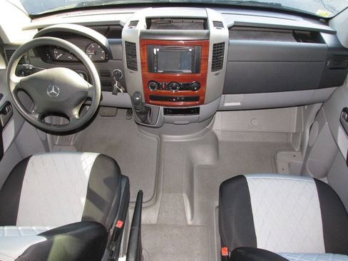 Used 2013 Mercedes-Benz Sprinter 3500 image 49