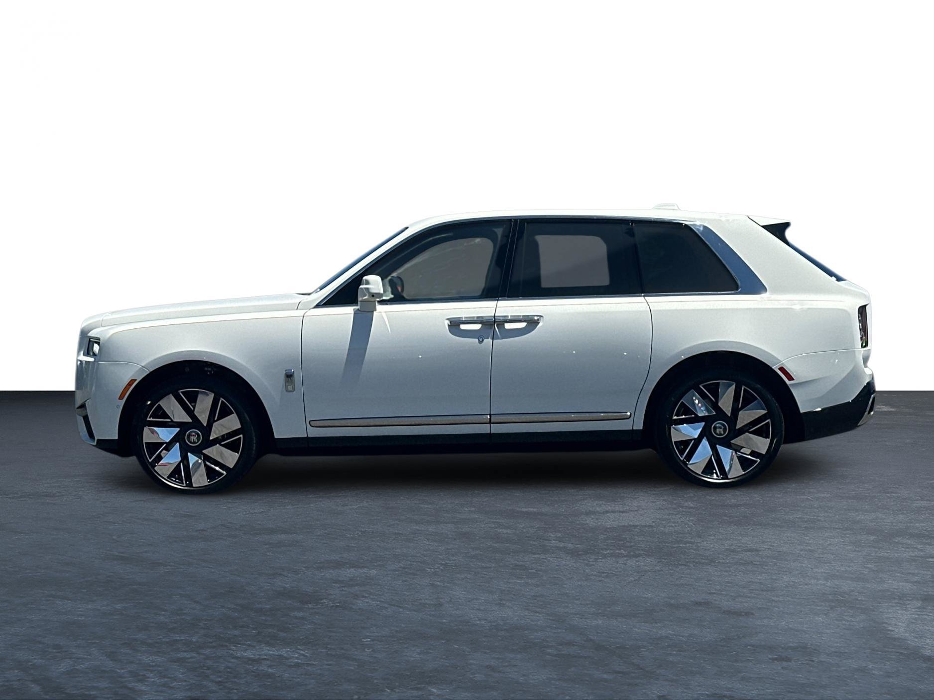 Used 2027 Rolls-Royce Cullinan AWD/4WD image 4