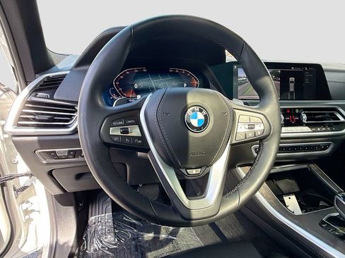 Used 2023 BMW X5 sDrive40i w/ Premium Package RWD image 11