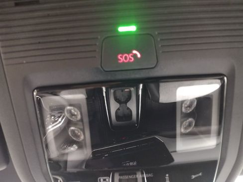 New 2026 Volkswagen ID.4 Pro image 28