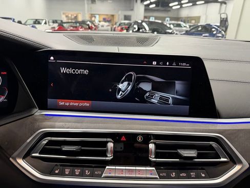 Used 2020 BMW X5 xDrive40i w/ M Sport Package AWD/4WD image 45