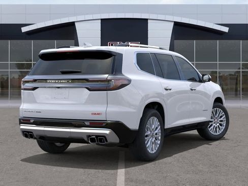 New 2026 GMC Acadia Denali w/ LPO, Floor Liner Package AWD/4WD image 4