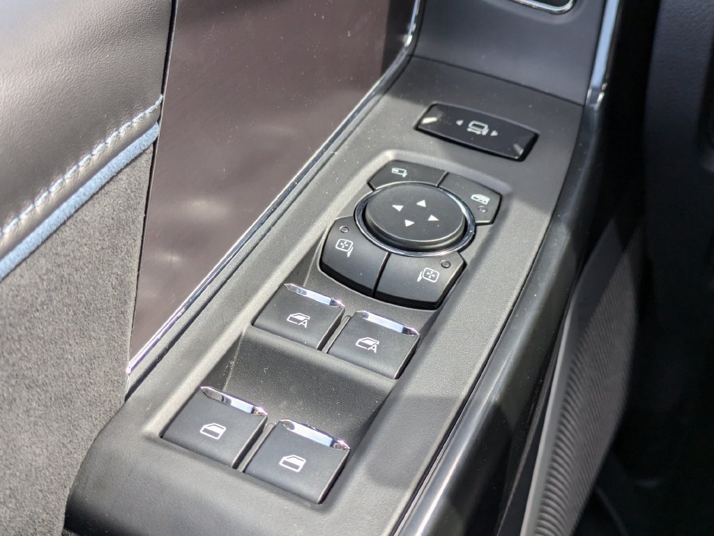 New 2026 Ford F250 Platinum AWD/4WD image 26