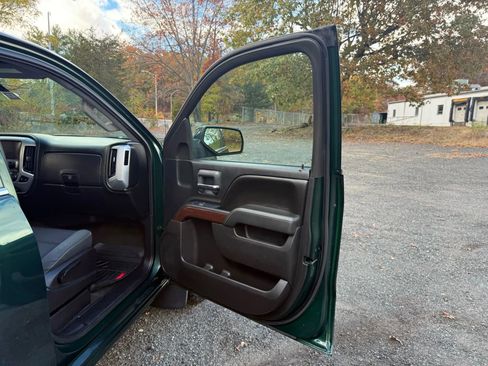 Used 2015 GMC Sierra 1500 SLE w/ SLE Value Package image 18