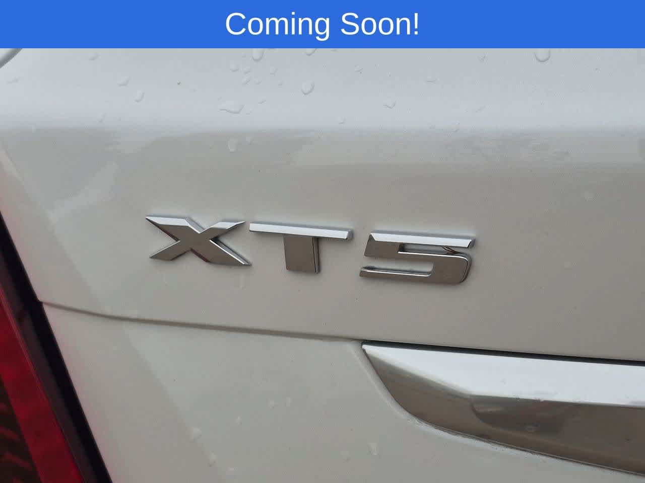 Used 2024 Cadillac XT5 Premium Luxury w/ LPO, Floor Liner Package AWD/4WD image 12