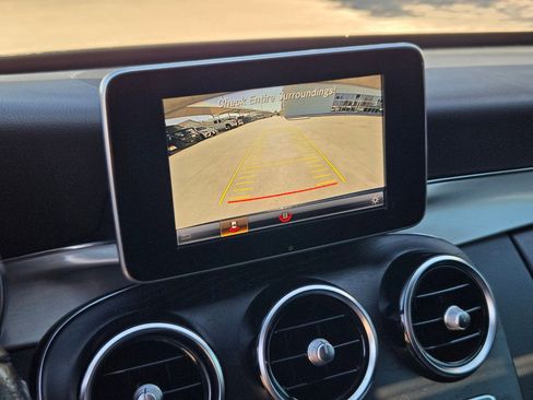 Used 2018 Mercedes-Benz C 300 4MATIC Sedan image 19
