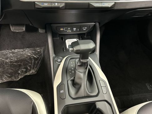 New 2026 Kia K4 GT-Line FWD image 18