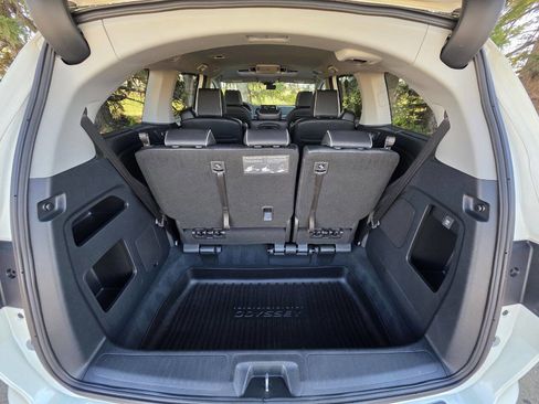 Used 2023 Honda Odyssey Elite image 28