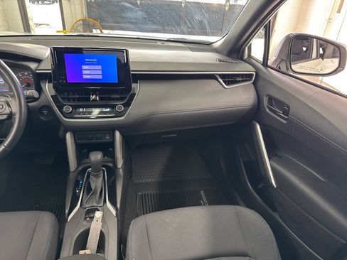 Certified 2024 Toyota Corolla Cross SE image 47