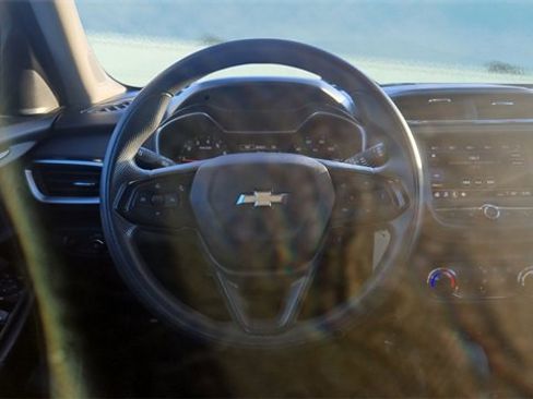 Used 2021 Chevrolet TrailBlazer LS image 11