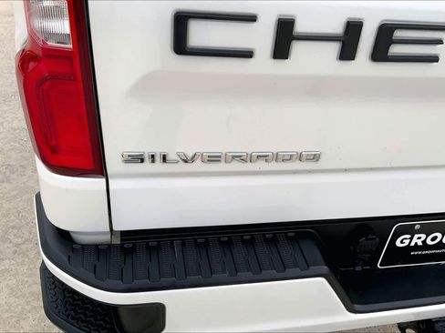 Used 2020 Chevrolet Silverado 1500 RST w/ Texas Edition AWD/4WD image 30