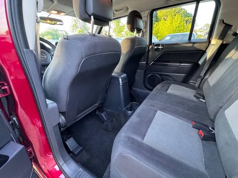 Used 2016 Jeep Patriot Sport w/ Power Value Group FWD image 6