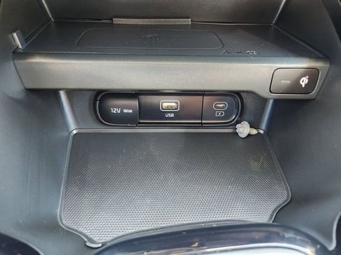 Used 2023 Kia Soul GT-Line FWD image 21