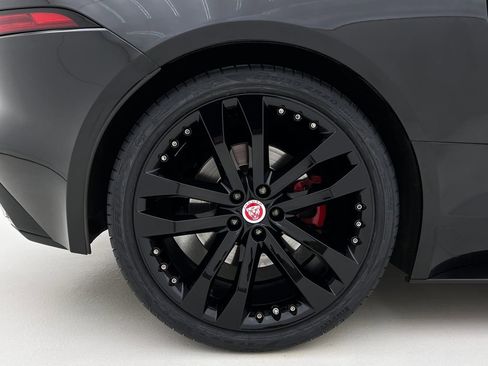 Used 2020 Jaguar F-TYPE R-Dynamic image 31