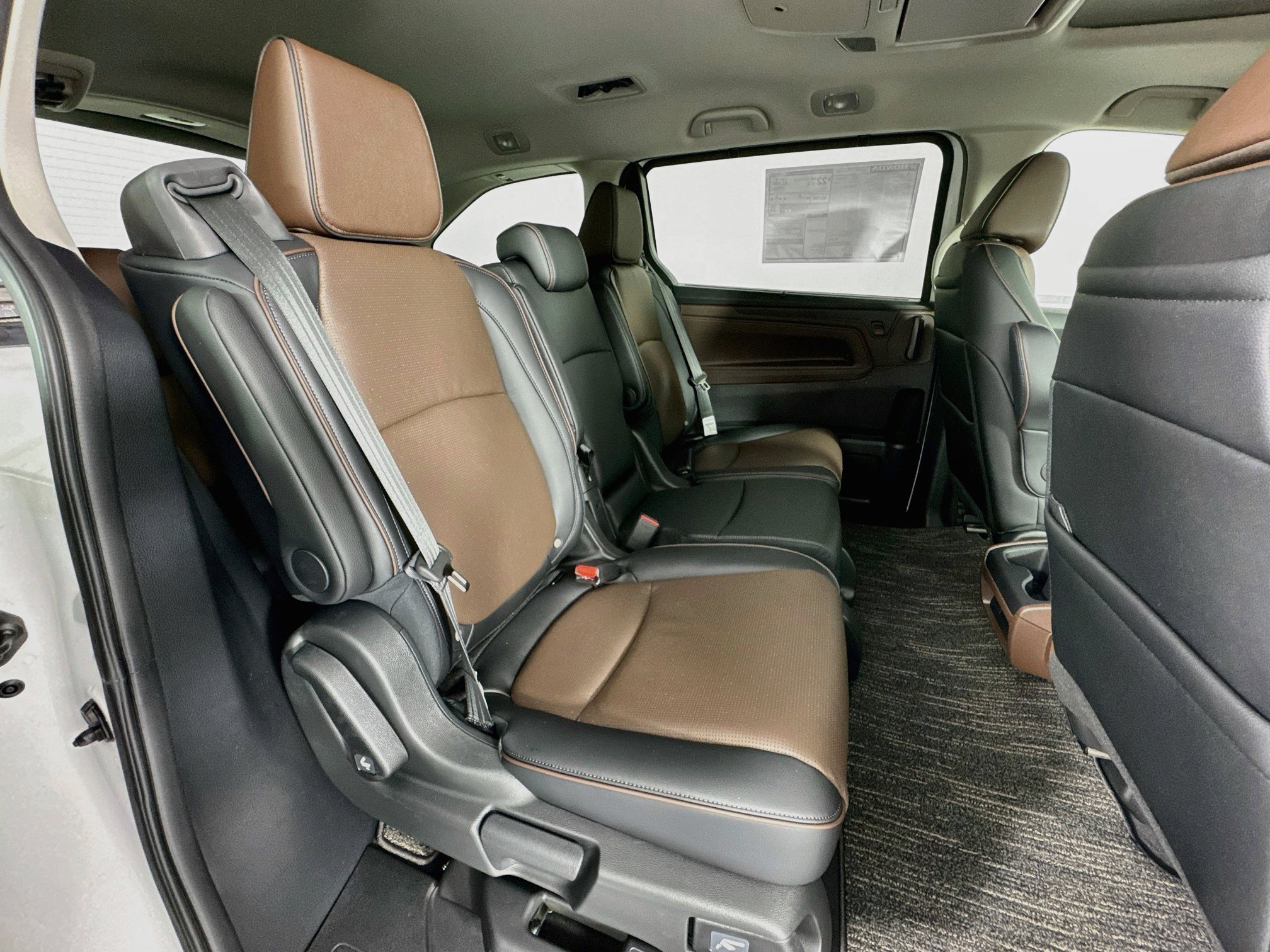 New 2027 Honda Odyssey Elite image 30
