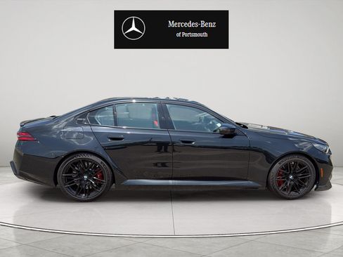 Used 2026 BMW M5 w/ Executive Package AWD/4WD image 6