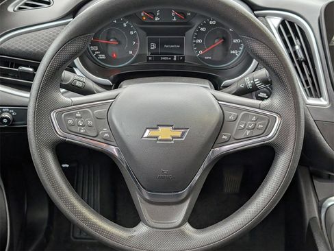 Used 2024 Chevrolet Malibu LT image 11