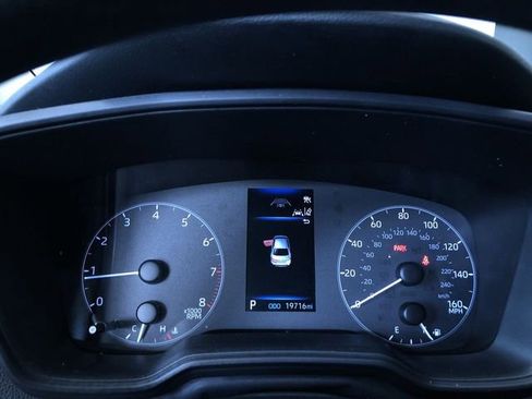 Certified 2025 Toyota Corolla LE image 30