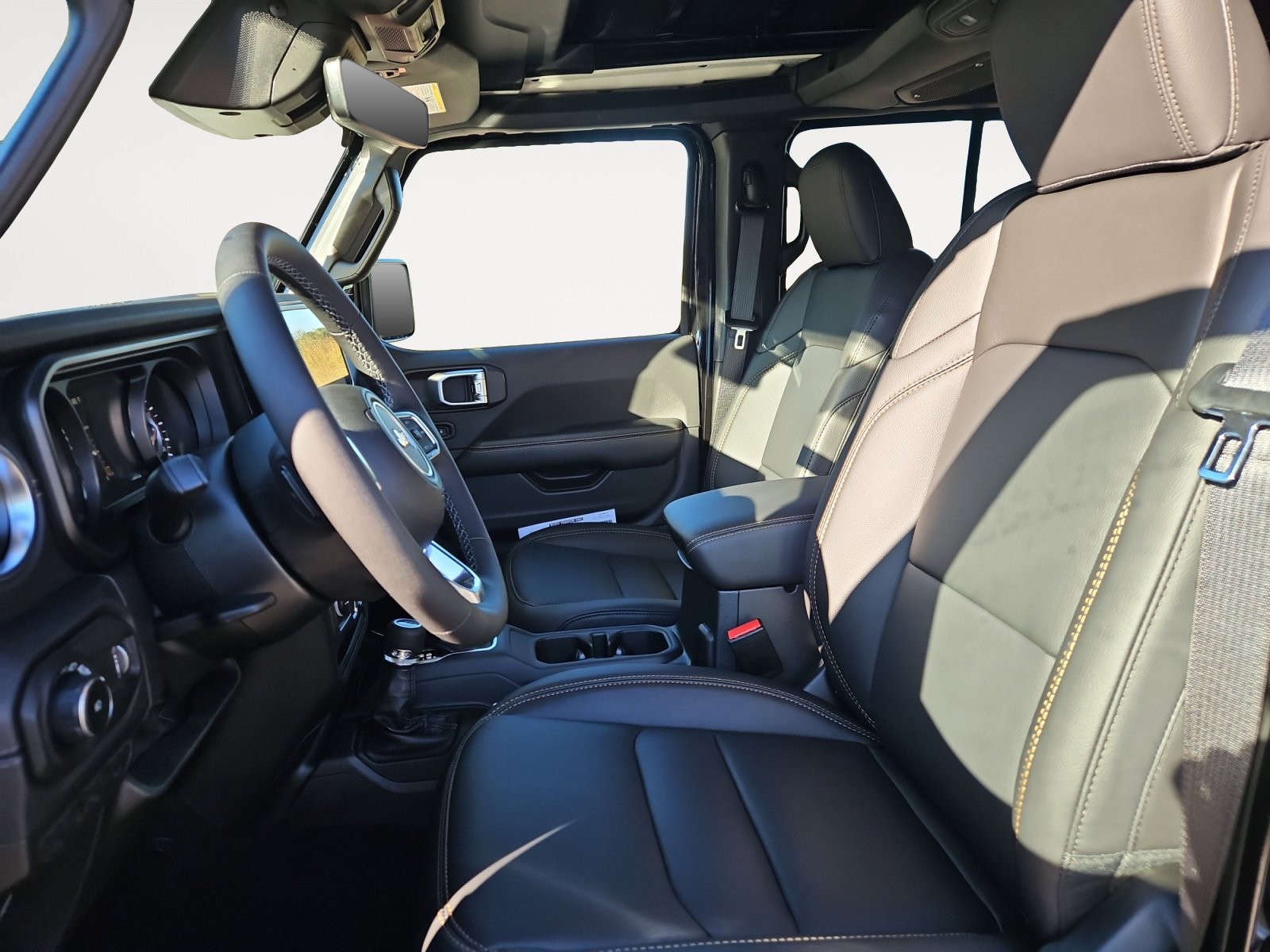 New 2027 Jeep Wrangler Unlimited Sahara AWD/4WD image 9