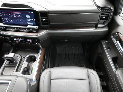 Used 2022 GMC Sierra 1500 SLT w/ SLT Premium Plus Package image 39