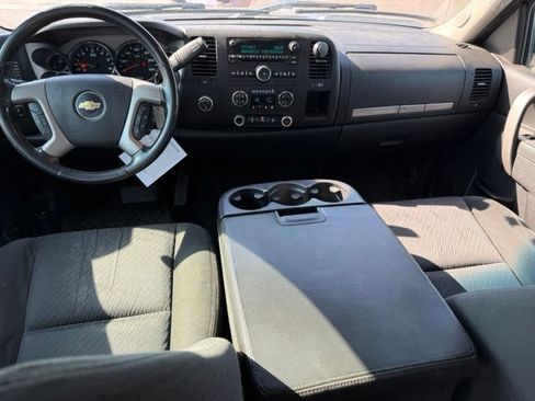 Used 2011 Chevrolet Silverado 1500 LT w/ All-Star Edition AWD/4WD image 15