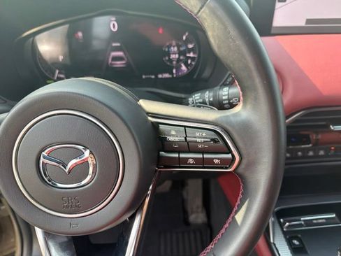 Used 2025 MAZDA CX-70 Plug-In Hybrid w/ Premium Plus AWD/4WD image 22