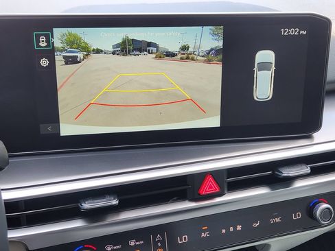 New 2026 Kia Sorento S FWD image 17