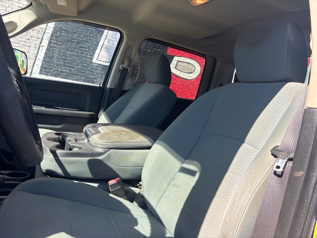 Used 2017 RAM 2500 Tradesman w/ Chrome Appearance Group AWD/4WD image 14