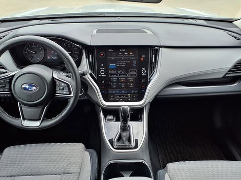 Certified 2025 Subaru Outback Premium image 4
