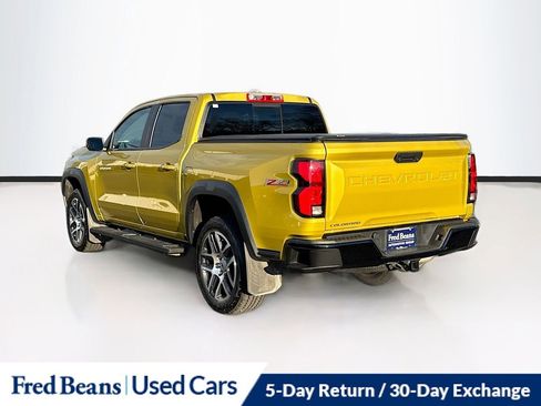 Used 2023 Chevrolet Colorado Z71 w/ Z71 Convenience Package 2 image 5