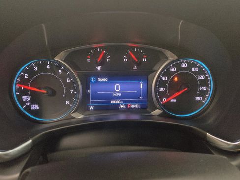 Used 2022 Chevrolet Equinox LT w/ Driver Convenience Package FWD image 23