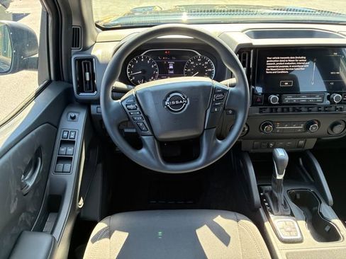 New 2026 Nissan Frontier SV w/ Tow Package AWD/4WD image 15