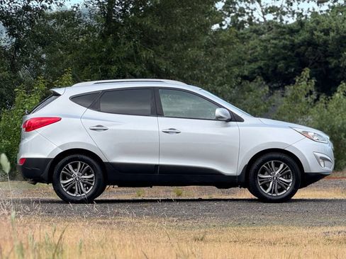 Used 2014 Hyundai Tucson SE AWD/4WD image 8