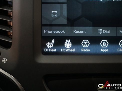 Used 2022 Jeep Cherokee Sport AWD/4WD image 25