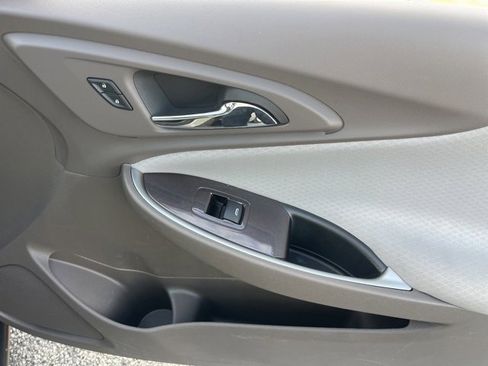 Used 2024 Chevrolet Malibu LT image 20