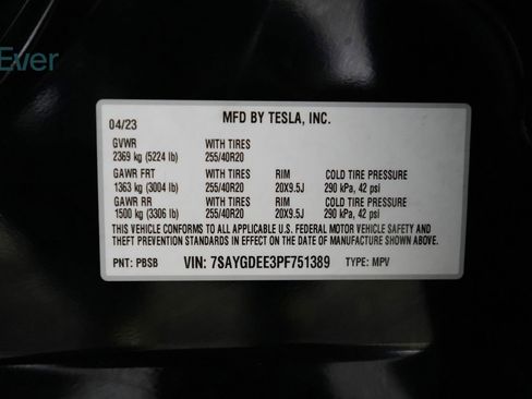 Used 2023 Tesla Model Y Long Range image 29