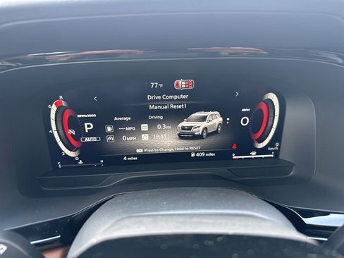 New 2026 Nissan Pathfinder Platinum AWD/4WD image 24