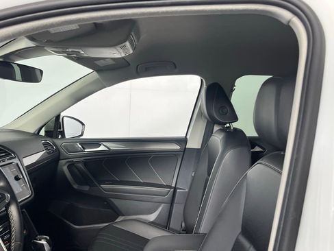 Used 2024 Volkswagen Tiguan Wolfsburg Edition image 24