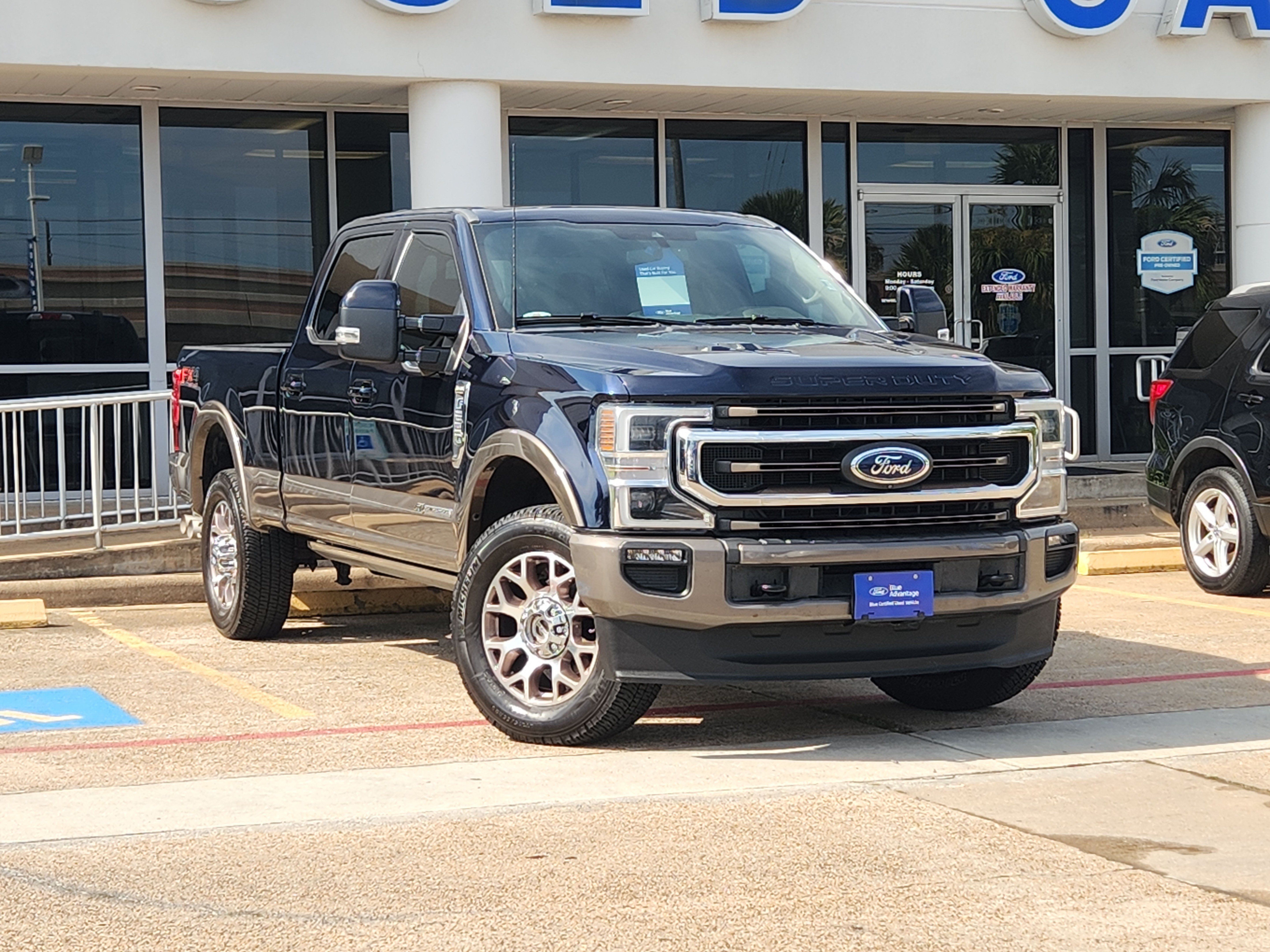 Used 2022 Ford F250 King Ranch w/ King Ranch Ultimate Package AWD/4WD image 9