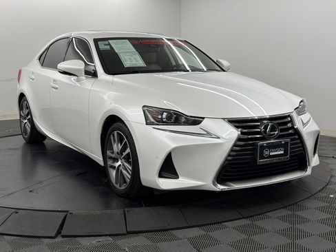 Used 2020 Lexus IS 300 w/ Navigation Package RWD image 8